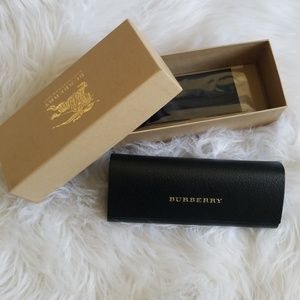 Burberry Sunglass Case